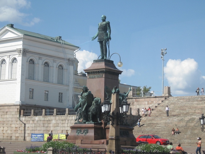 Aleksandr_II_Finland_Helsinki_Senatskaya_Square (700x525, 165Kb)