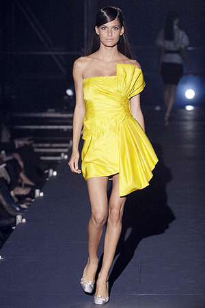 malandrino-spring-2007-yellow-dress-profile (300x450, 43Kb)
