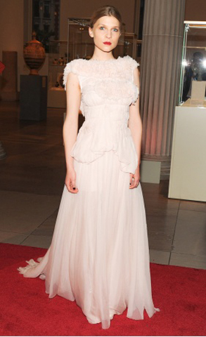 img-bd66_160011361543.jpg_article_gallery_slideshow_v2 (293x480, 106Kb)