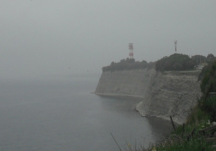 12_05_12_Gelendzhik_v_tumane (700x491, 86Kb)