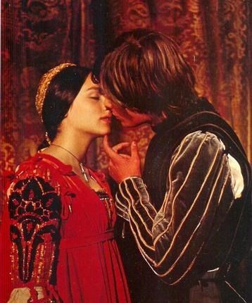 4807949_romeo_and_juliet (358x430, 33Kb)