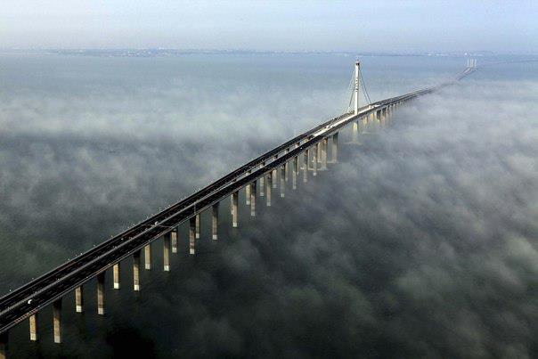   -          . Jiaozhou Bay Bridge   41,6      2,3 .  (604x403, 26Kb)