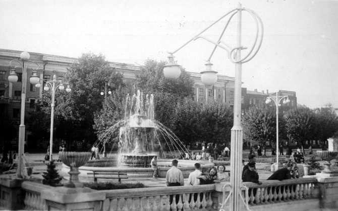 1930-е фонтан (670x420, 58Kb)