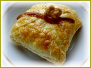Pirojki-iz-sloenogo-testa-s-syrom-300x226 (300x226, 19Kb)