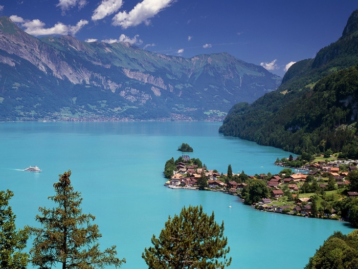 Lake Brienz, Iseltwald, Switzerland (700x525, 308Kb)