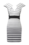  Graphic stripe dress0 (450x700, 108Kb)