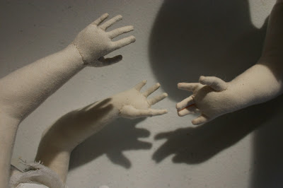 Hands+006 (400x266, 18Kb)