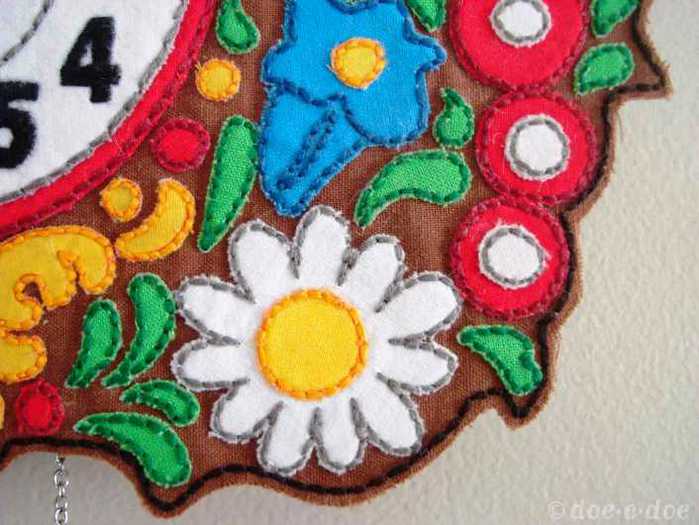 appliqued-&-embroidered-clock 4 (700x525, 45Kb)