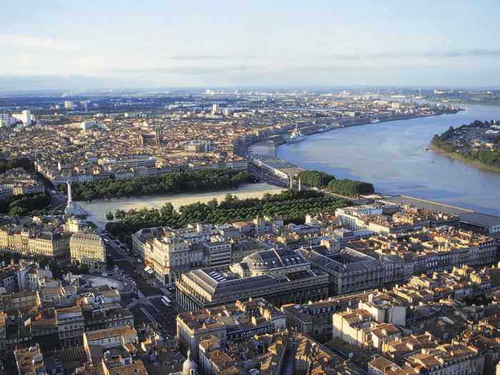_-Bordeaux_France (700x525, 200Kb)