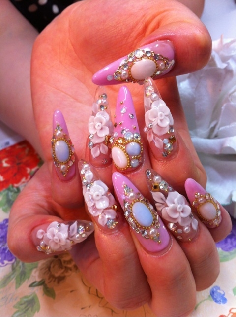 4463379_BeautyNailArt2012NewSeasonIdeasTrendsStyle (480x643, 186Kb)