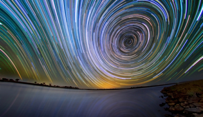 startrails02 (700x402, 260Kb)