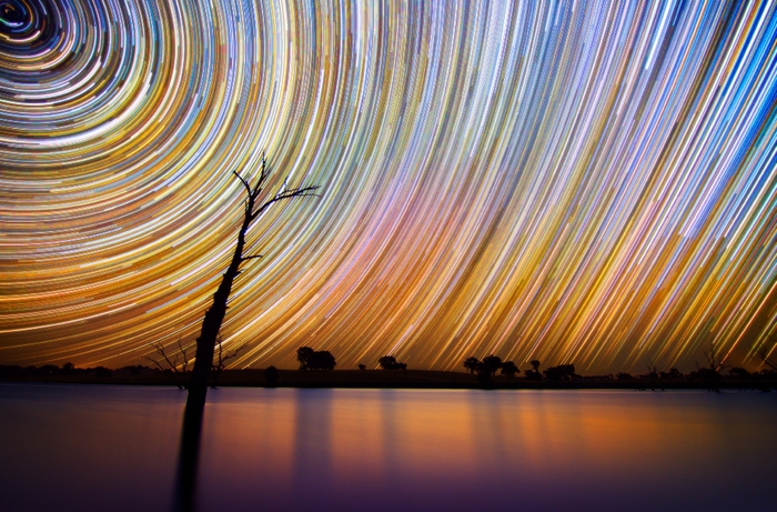 startrails05 (700x461, 308Kb)