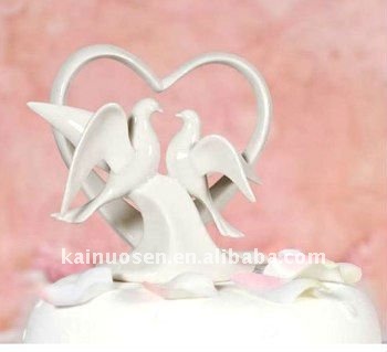 Beautiful_ceramic_wedding_dove (350x319, 19Kb)