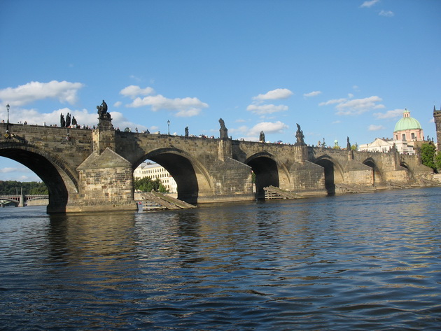 Charles-Bridge-14 (630x473, 127Kb)