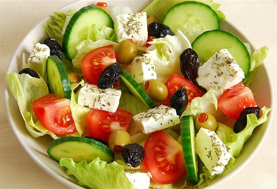 греческий салат (560x382, 75Kb)
