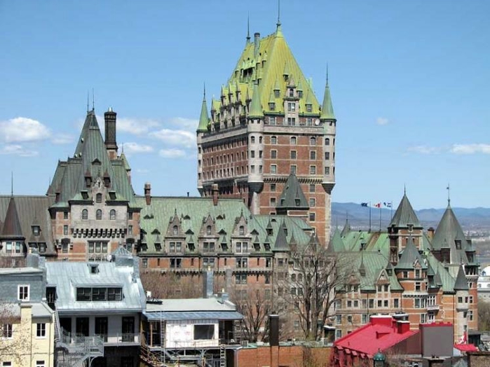 Quebec-City-The-Chateau-Frontenac-4727 (700x524, 237Kb)