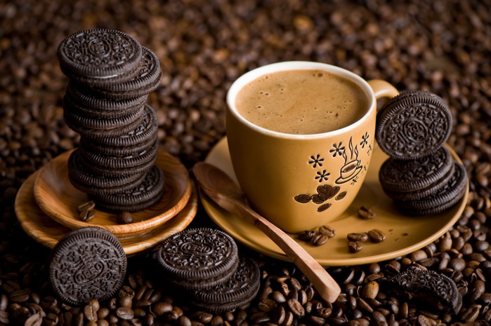 3779070_Drinks_Coffee_Cookies_437737 (700x465, 120Kb)