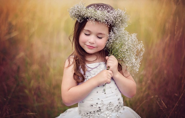little-girl-child-field-dress (596x380, 197Kb)