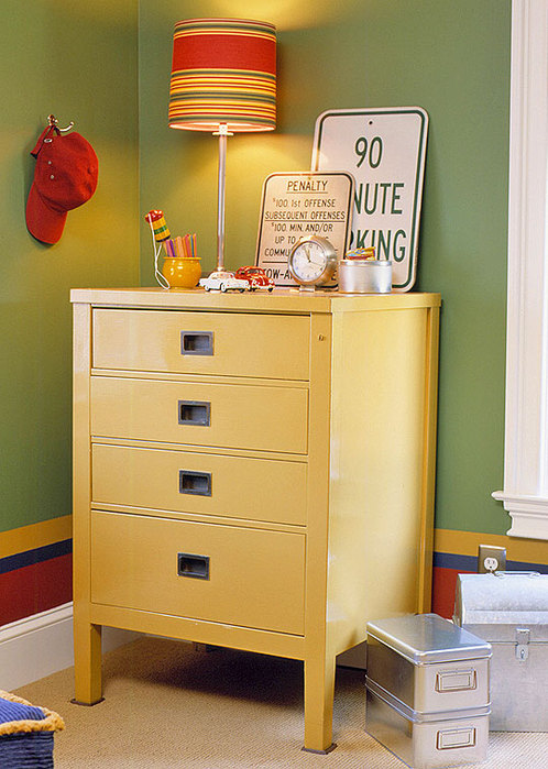 diy-paint-furniture-dresser3 (498x700, 100Kb)