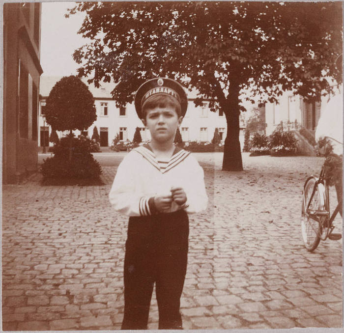 alnr Ger1910_6 (700x678, 92Kb)