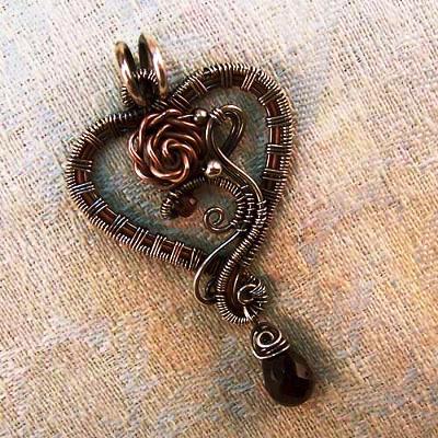 sterling-silver-and-copper-wire-work-lola-heart-pendant-21455983 (400x400, 50Kb)