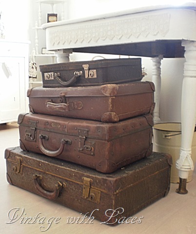 Suitcases1%255B2%255D (402x480, 56Kb)