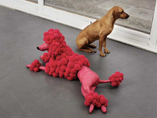 bommel-poodle-cushion_pink (640x480, 235Kb)