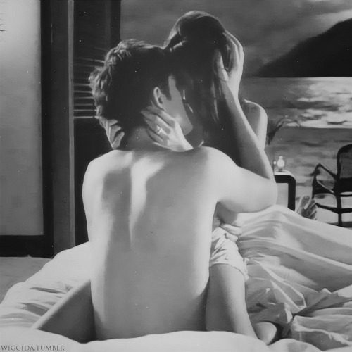 careofme-black-black-amp-white-black-white-couple-Favim_com-458749_large (500x500, 44Kb)