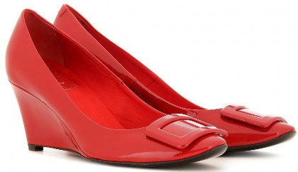 Roger Vivier Belle De Nuit Patent Leather Wedges (420x242, 19Kb)
