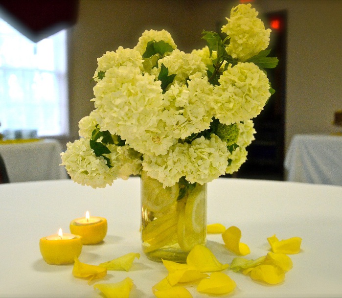 sliced-lemon-mason-jar-centerpieces-3 (700x609, 138Kb)