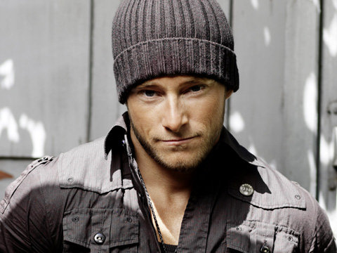 2717630,1320745,highRes,maxh,480,maxw,480,Balian+Buschbaum+%28media_873813%29 (480x360, 42Kb)