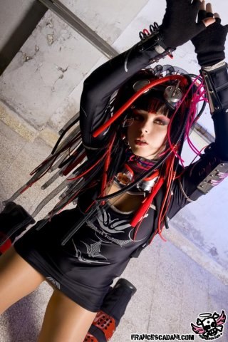 Cyber girls/1345747165_x_7a323fa1 (320x480, 44Kb)