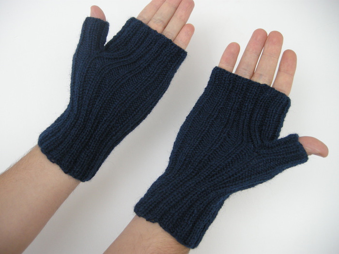 Идеи вязания перчаток без пальцев крючком