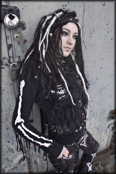 1346079820_39911884 (400x600, 153Kb)