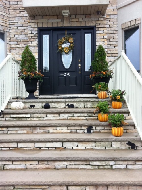 fall-front-porch-decorating-ideas-014-500x669 (500x669, 106Kb)
