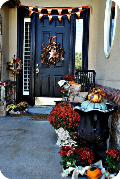 fall-front-porch-decorating-ideas-00025-500x748 (467x700, 117Kb)