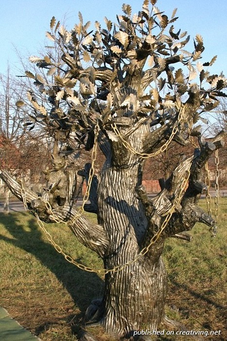 4826692_pamyatnik_kotu_Creativing_net_019 (467x700, 158Kb)