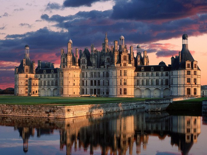  .  (Chambord) (700x525, 95Kb)