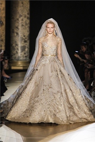 1346675527_elie-saab (320x480, 47Kb)