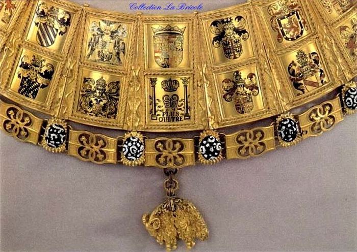 Гербы городов золотого кольца символические изображения