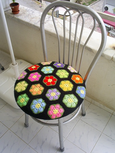 african flower chair (375x500, 92Kb)