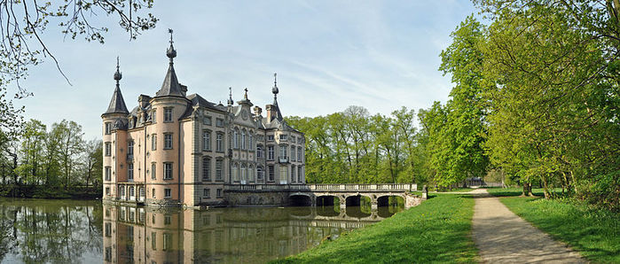 800px-Poeke_Kasteel_R03 (700x298, 80Kb)