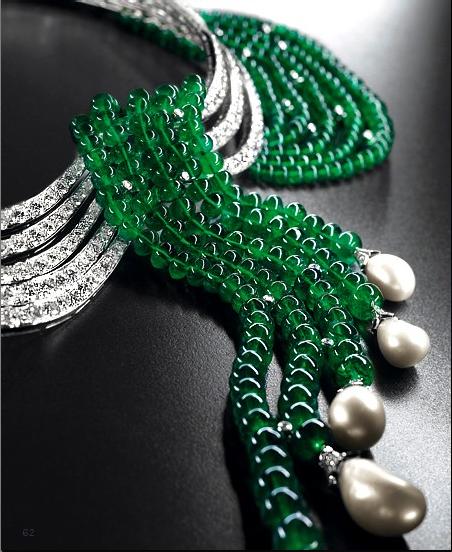 van-cleef-amp-arpels-emerald-and-pearls-necklace_1 (452x552, 54Kb)