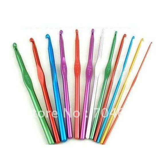12pc-multi-colour-Aluminum-Crochet-Hooks-Needles-2-8mm (583x545, 46Kb)