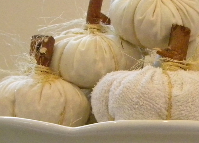 White Pumpkins 3 (700x503, 176Kb)