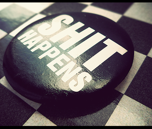 shit_happens__by_vanilla_tapes (500x425, 270Kb)