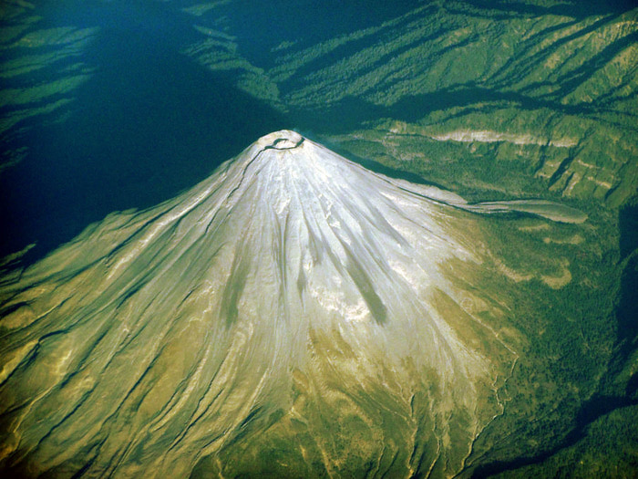 colima_volcano (700x525, 159Kb)