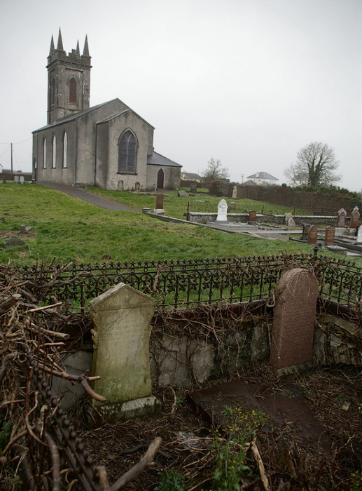 st-marys-crossmolina-and-paget-graves (517x700, 391Kb)