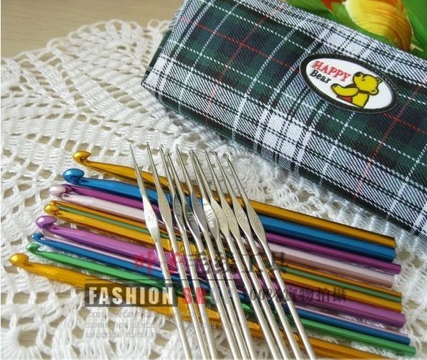 FREE-SHIPPING-24pieces-bag-different-size-multi-colour-Aluminum-Crochet-Hooks-Knitting-Needles-2-0-10mm (601x507, 111Kb)