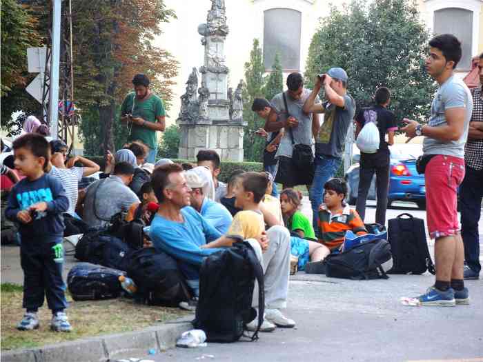 migranty (700x525, 41Kb)